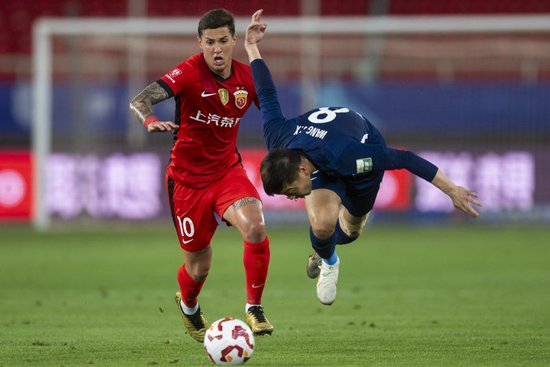 维塔尔世界波开胡,海港客场2-0三镇止颓 维塔尔世界波开胡,海港客场2-0三镇止颓