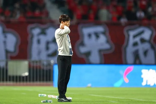 南基一终签字 河南队与韩国教练彻底切割 葡帅拉莫斯火线接盘