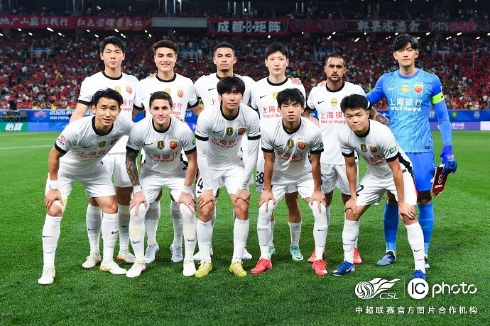 李新翔单刀定乾坤 颜骏凌两度神扑海港客胜蓉城
